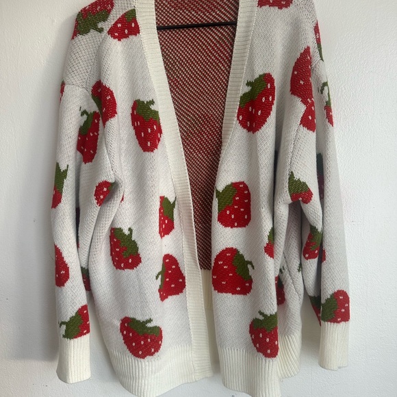 Strawberry Print Women's Cardigan - Picture 6 of 6